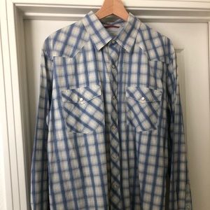 Banana Republic men’s Slim-Fit Flannel Shirt
